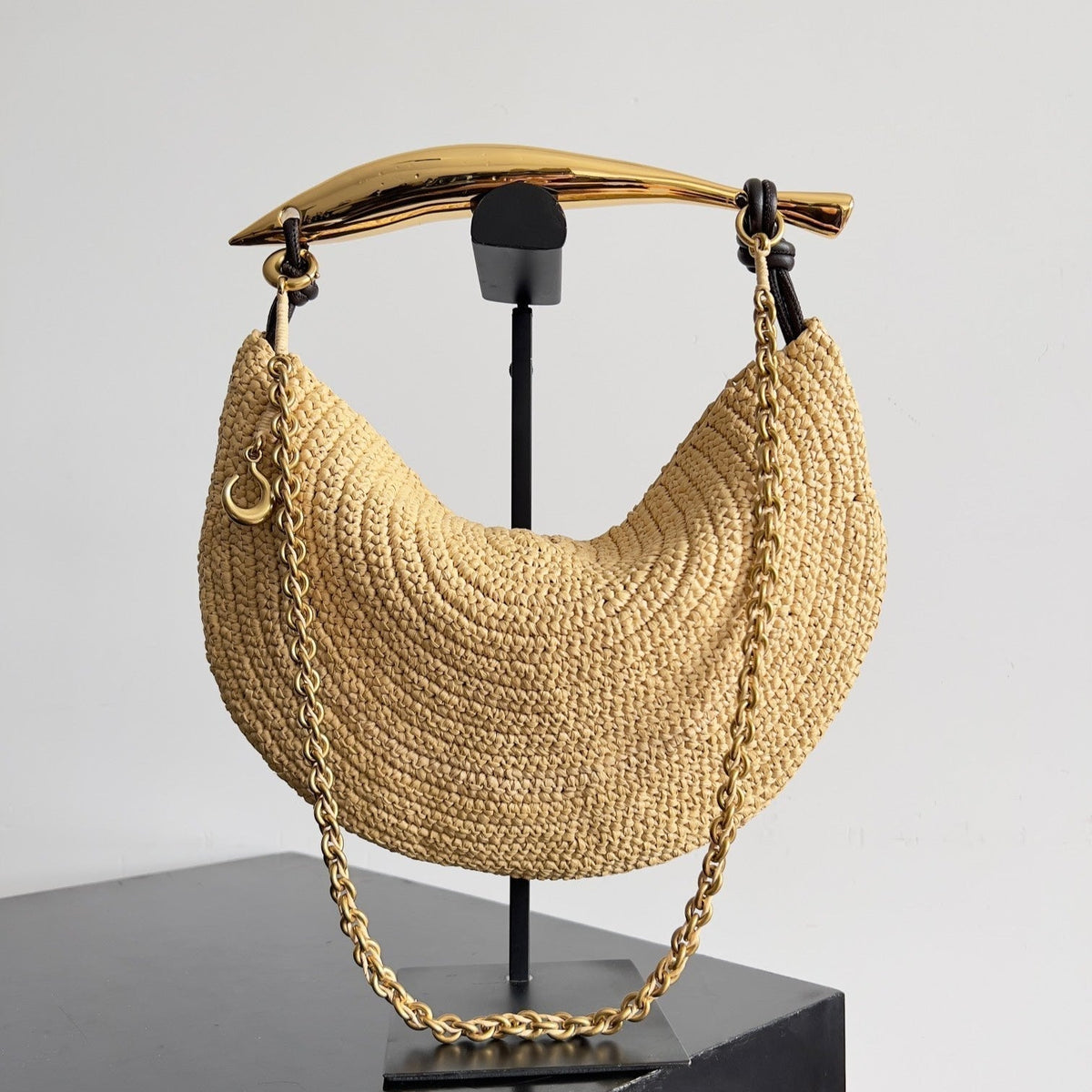 BOTTEGA VENETA SARDINE collection