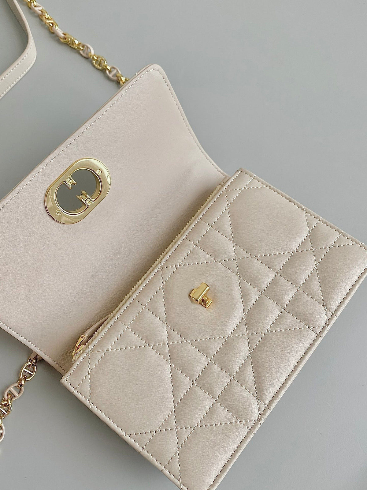 DIOR MINI CHAIN BAG 17 IN BEIGE CALFSKIN