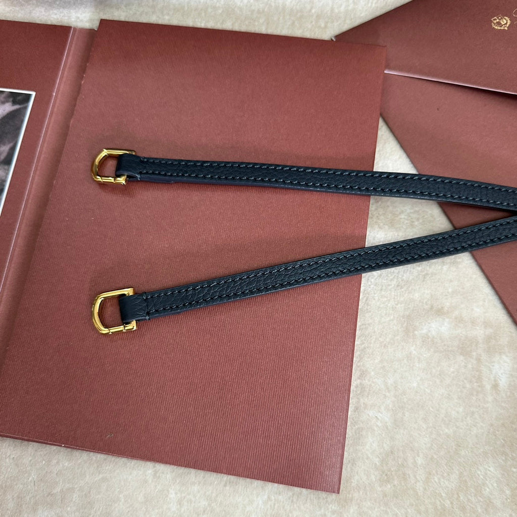 EXTRA POCKET BACKPACK L23.5 IN DARK BLUE CALFSKIN WITH GOLD HARDWARE