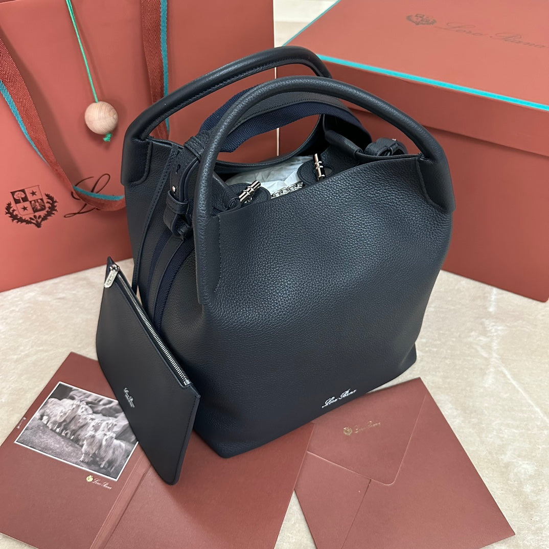LARGE 36 BALE BAG IN DARK BLUE GRAINED CALFSKIN