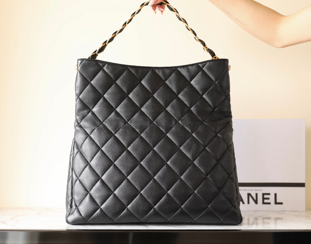 CHANEL 25S TOTE 36 CM IN BLACK LAMBSKIN WITH GOLD HARDWARE