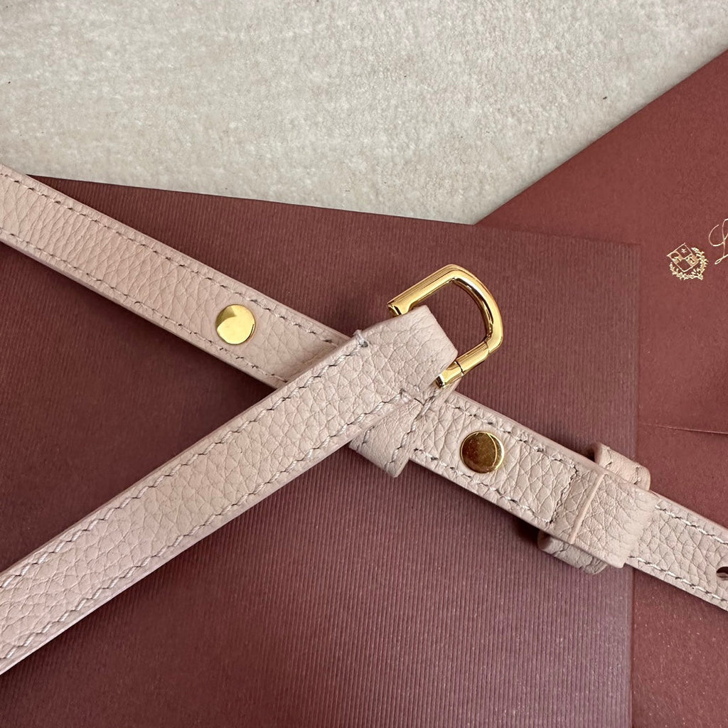 EXTRA POCKET L19 IN LIGHT PINK CALFSKIN WITH GOLD HARDWARE