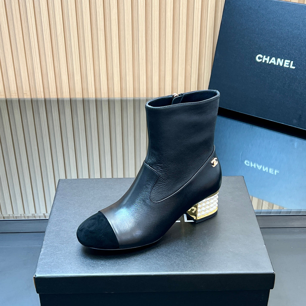 CHANEL 25S TALL BOOTS WITH PEARL DETAILS 50MM IN BLACK SUEDE AND CALFSKIN