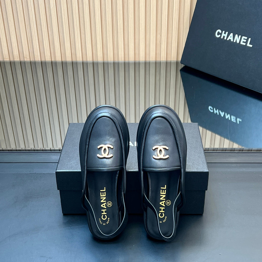 CHANEL 25S BACK STRAP MULE 15MM IN BLACK CALFSKIN GOLD HARDWRE