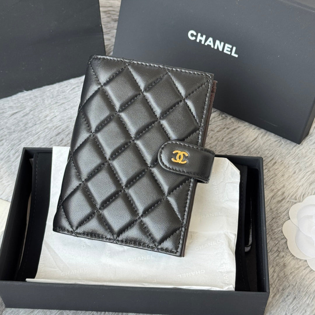CHANEL 25S MULTI PURPOSE PASSPORT WALLET 15 IN BLACK LAMBSKIN GOLD HARDWARE