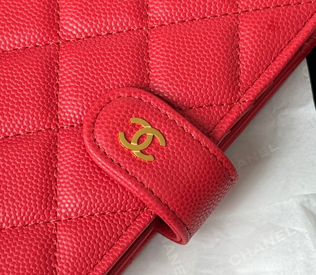 CHANEL 25S MULTI PURPOSE PASSPORT WALLET 15 IN VIVID RED CALFSKIN GOLD HARDWARE