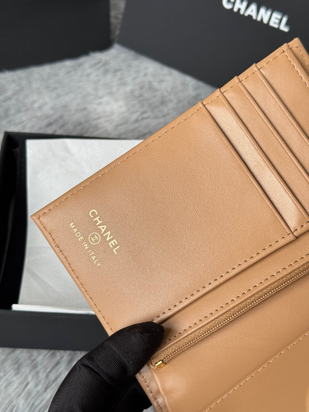 CHANEL 25S MULTI PURPOSE PASSPORT WALLET 15 IN GOLDEN CARAMEL CALFSKIN GOLD HARDWARE