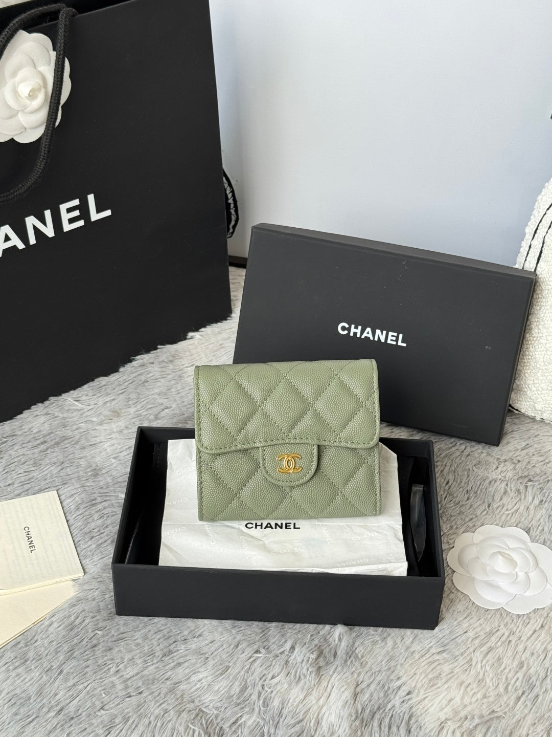 CHANEL 25S CF SMALL TRI FOLD WALLET 11 IN MOSS GREEN CAVIAR GOLD HARDWARE