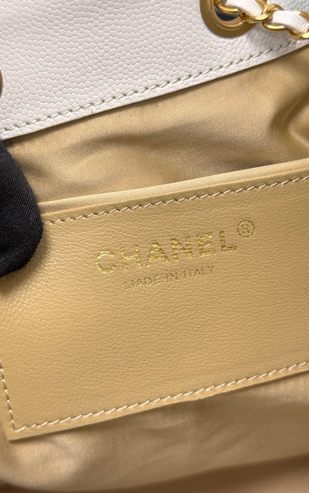 CHANEL 25S HOBO BAG 40 IN WHITE CAVIAR WITH GOLD HARDWARE