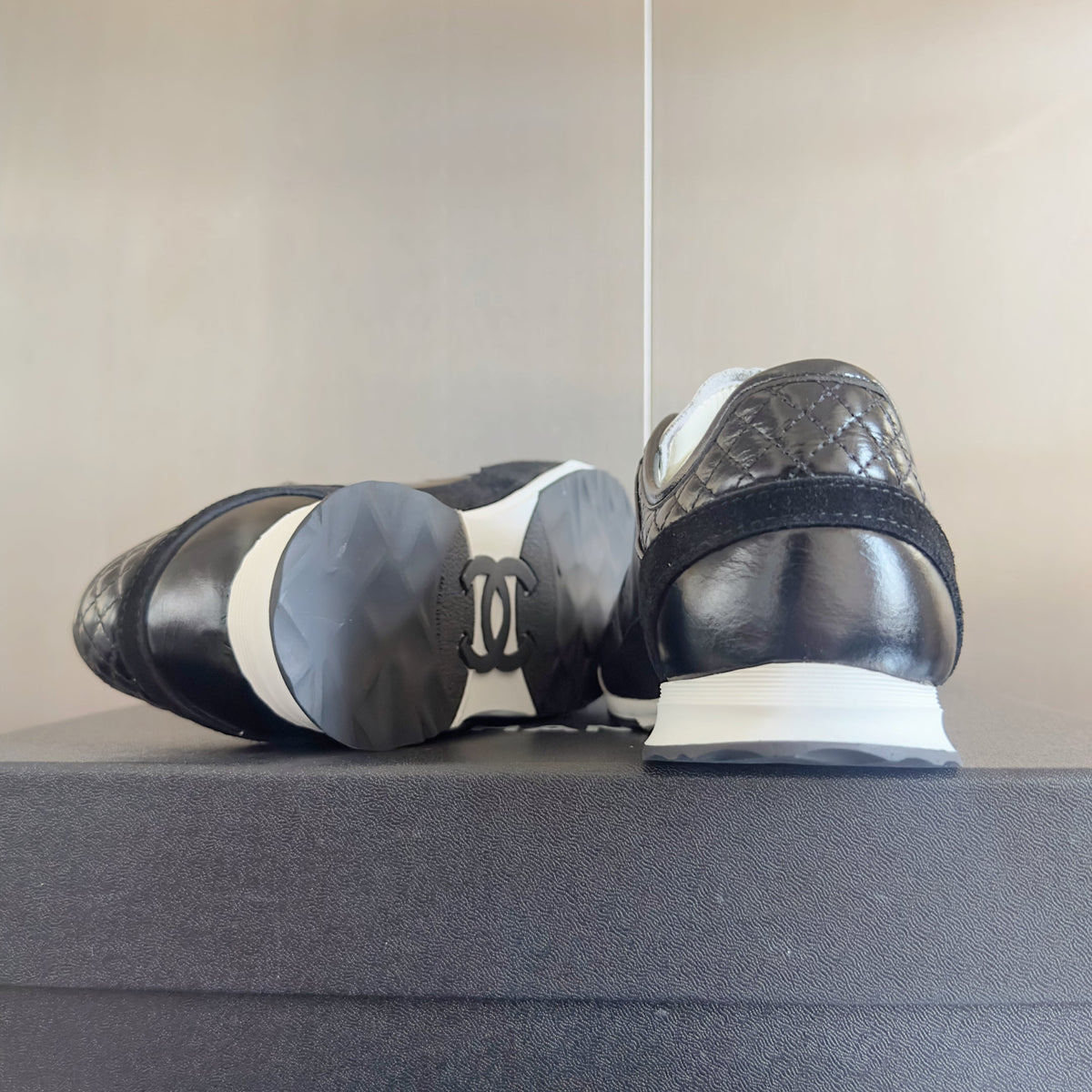 CHANEL 25S SNEAKERS 20MM IN BLACK GLOSSY CALFSKIN