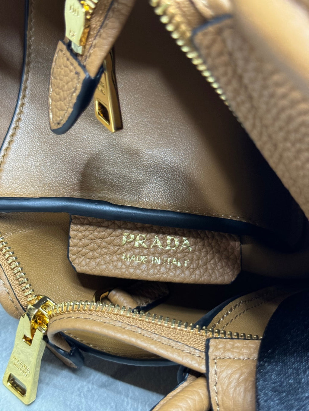 PRADA 25S SMALL BAG 23 IN CARAMEL CALFSKIN GOLD HARDWARE
