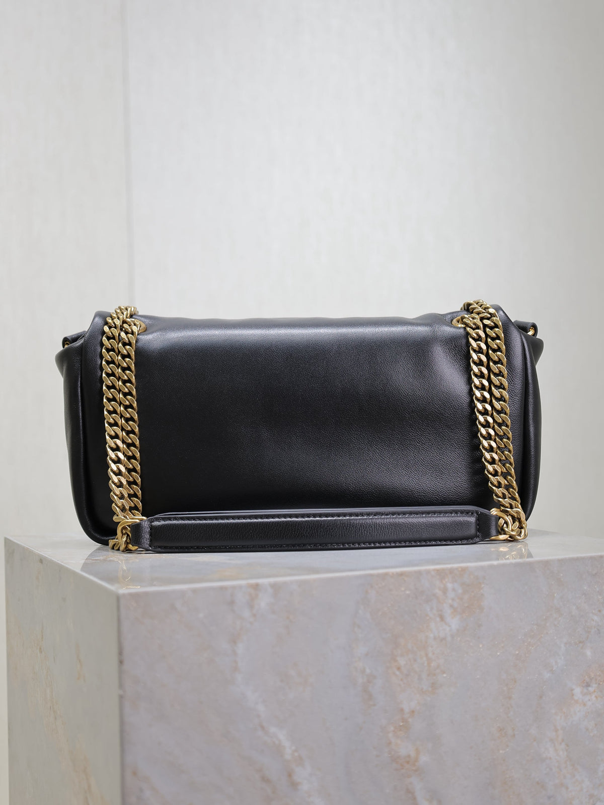 YSL 25S CALYPSO HANDBAG 26 IN BLACK LAMBSKIN GOLD HARDWARE