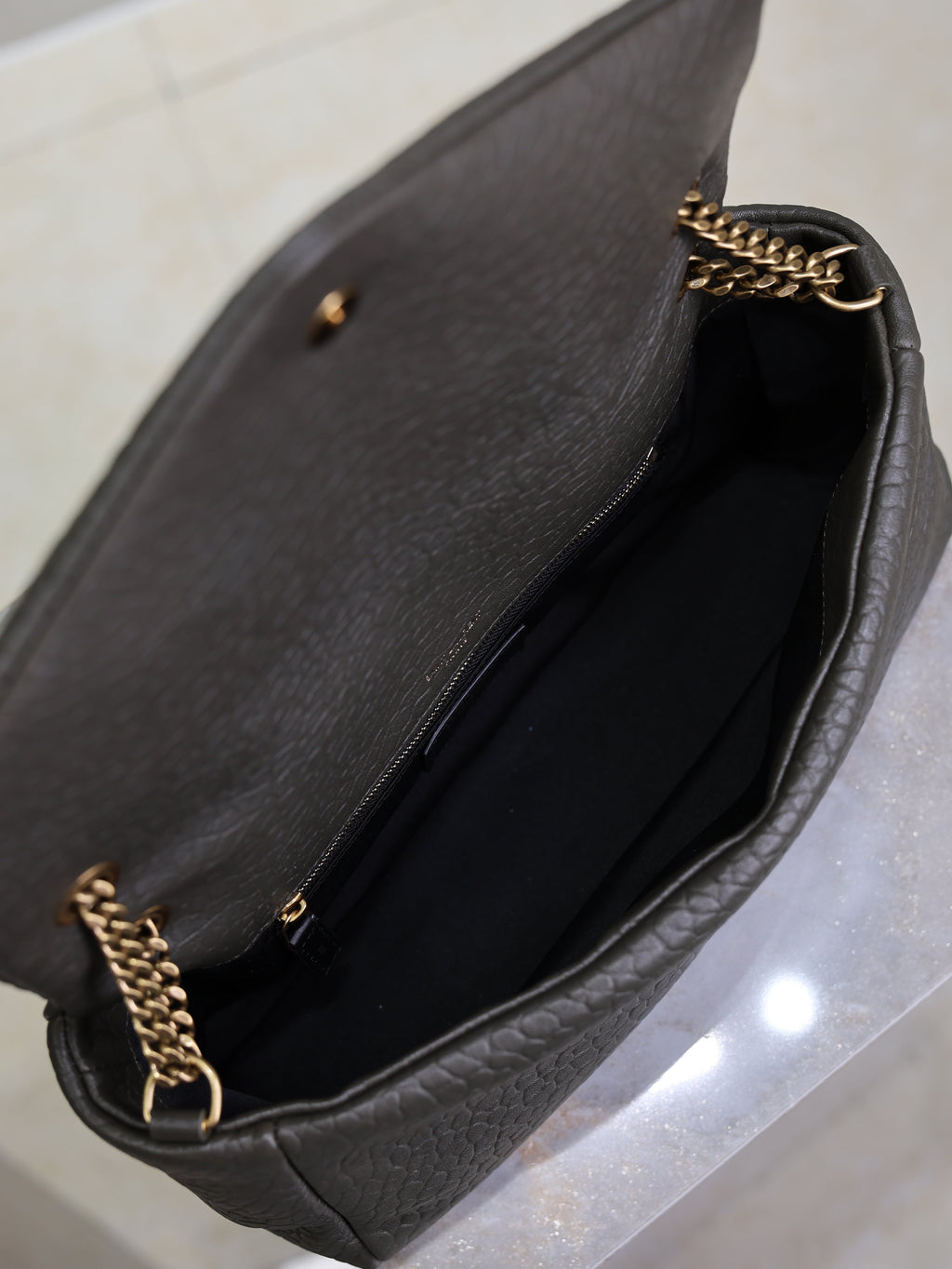 YSL 25S CALYPSO 30 IN DARK OLIVE GRAINED CALFSKIN GOLD HARDWRE