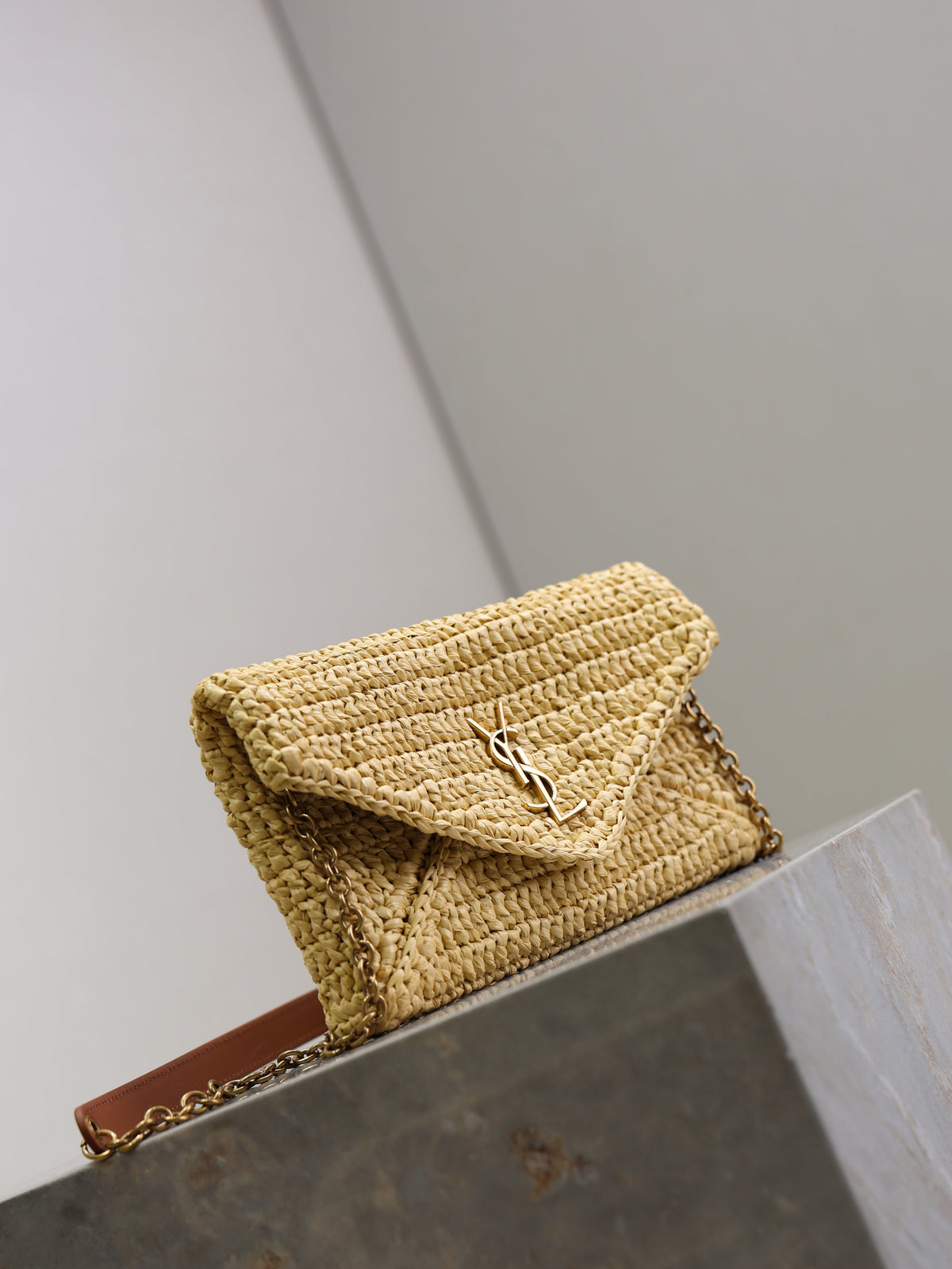 YSL 25S CALYPSO BAG 19 IN NATURAL RAFFIA AND CALFSKIN GOLD HARDWARE