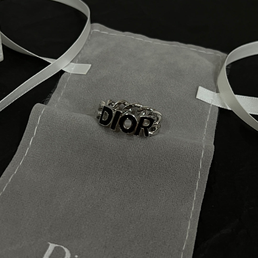 18K Dior Chain Rings