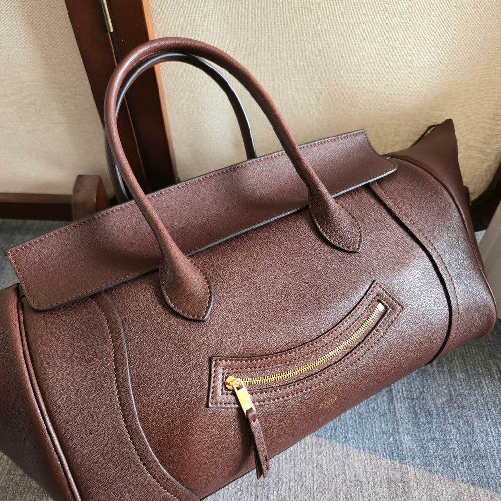 CELINE 25S MEDIUM SMILING NEW LUGGAGE 36MM IN SYRAH RED SUPPLE SHINY LAMBSKIN