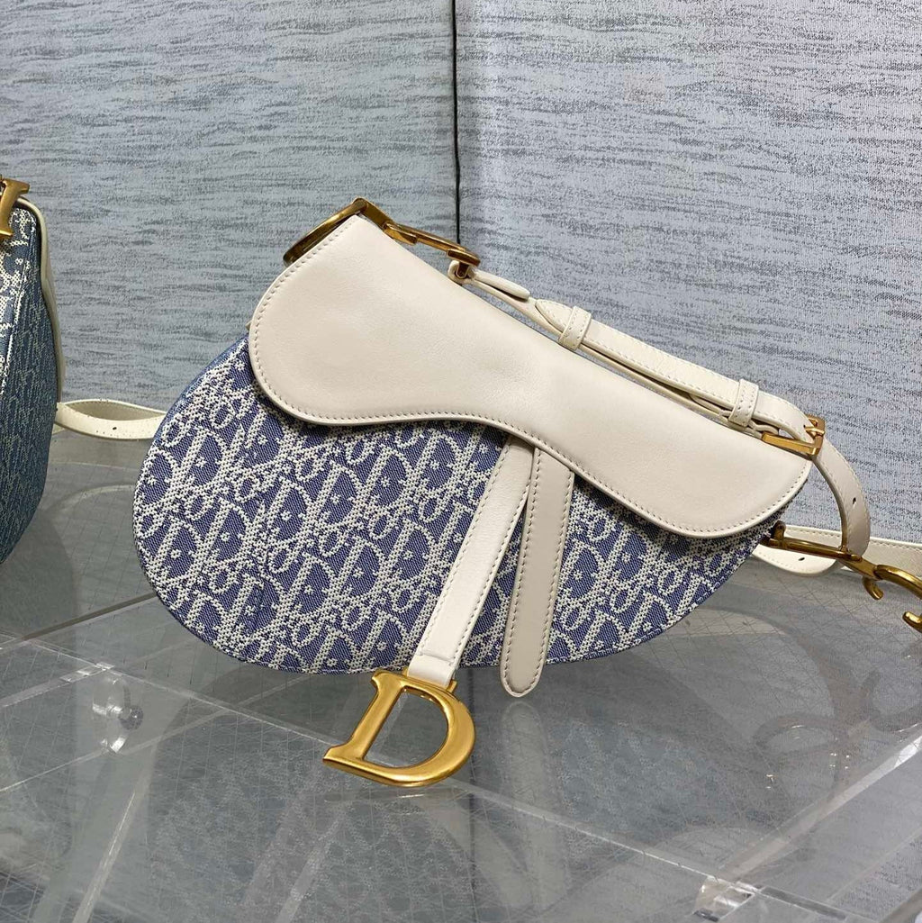 DIOR 25S SOFT SADDLE BAG 25 IN BLUE DIOR OBLIQUE CHAMBRAY AND IVORY SMOOTH CALFSKIN