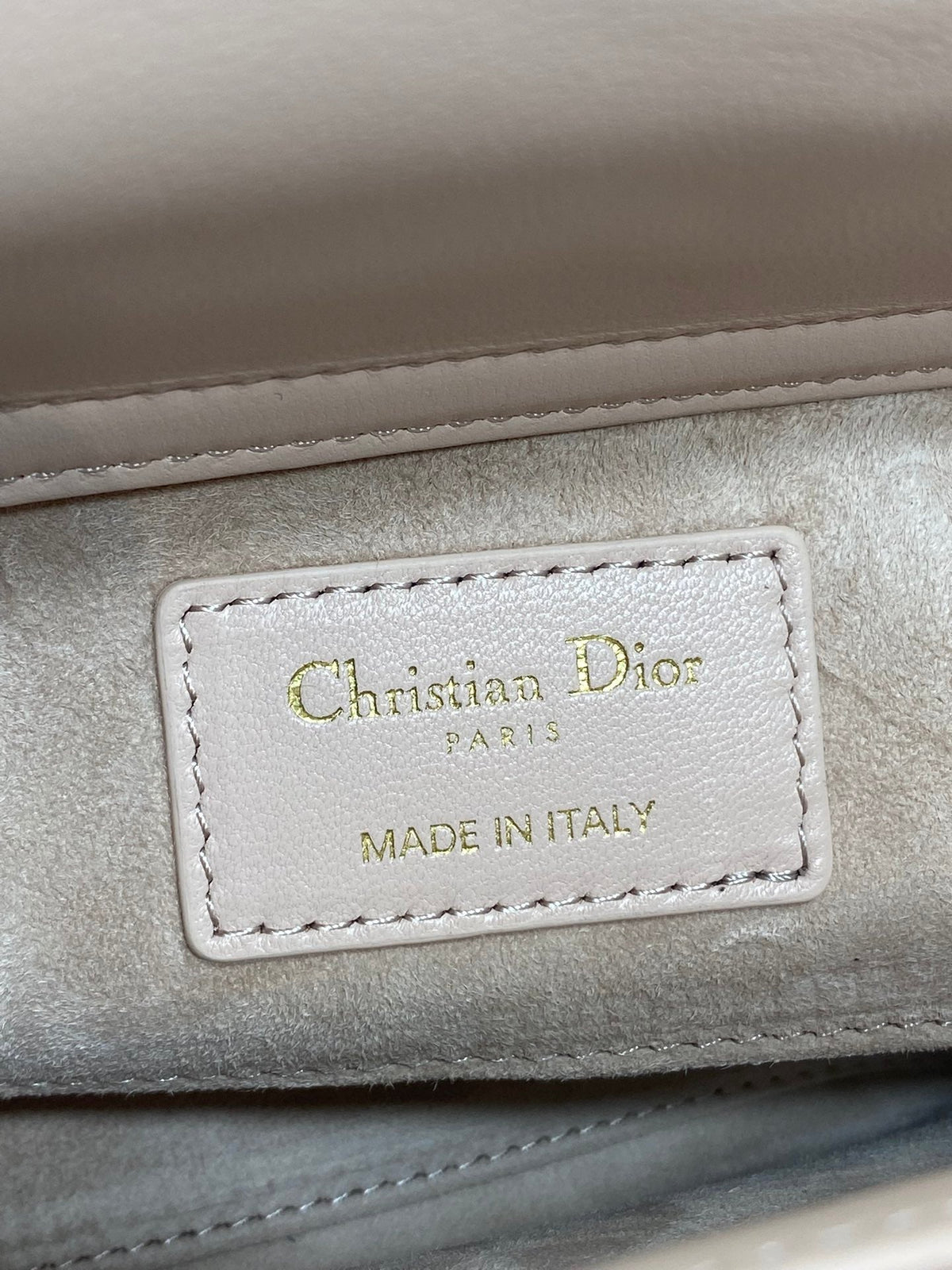 DIOR 25S SMALL LADY D‑JOY BAG 22 IN BABY PINK CALFSKIN GOLD HARDWARE