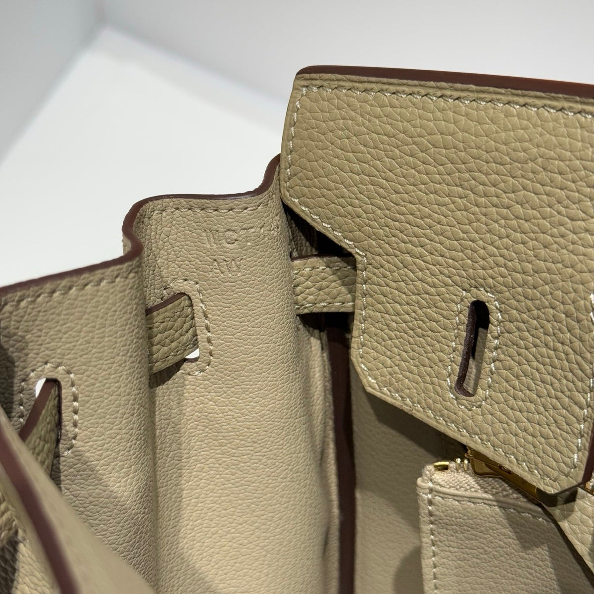 HERMES 25S MEDIUM BIRKIN 25 IN DARK KHAKI CALFSKIN GOLD HARDWARE