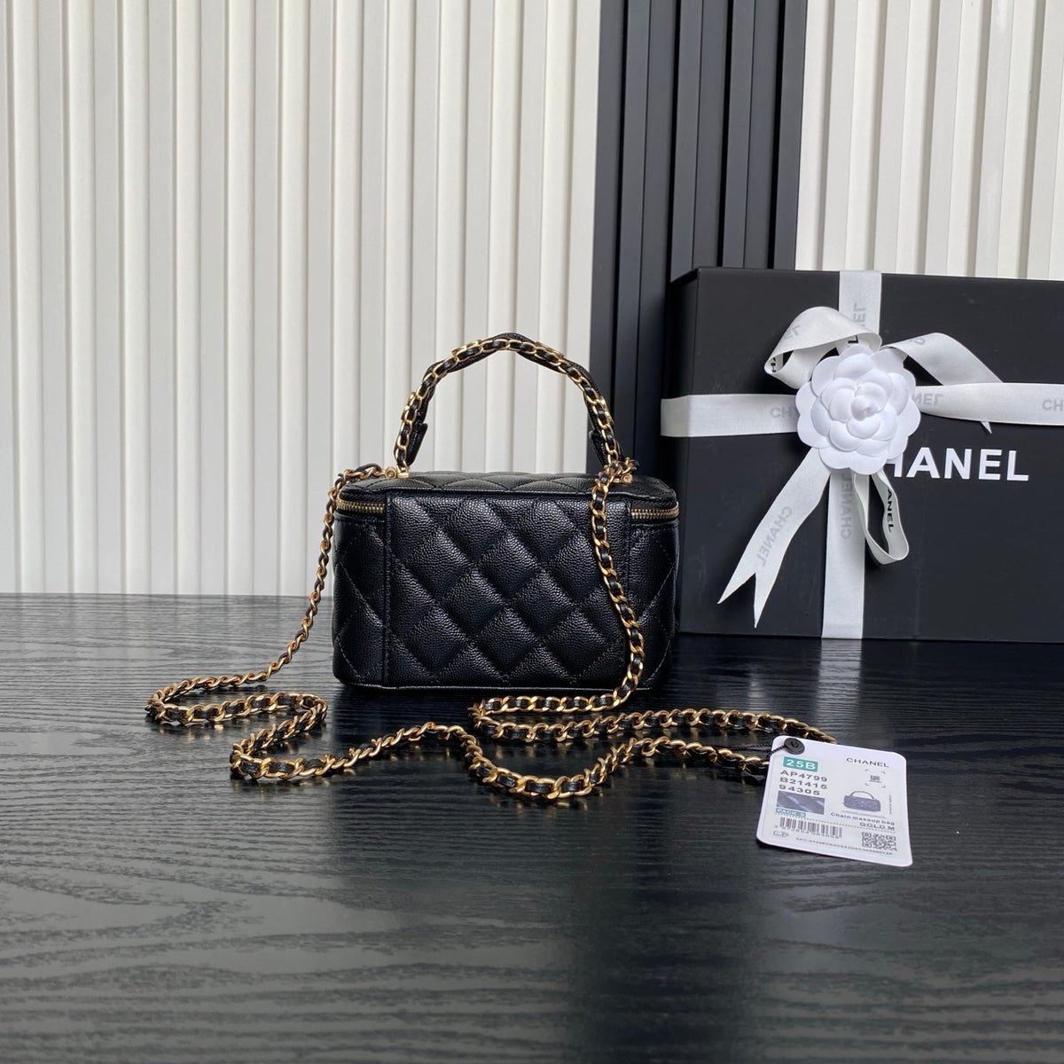 CHANEL 25S VANITY CASE BAG 19 IN BLACK CALFSKIN GOLD HARDWARE