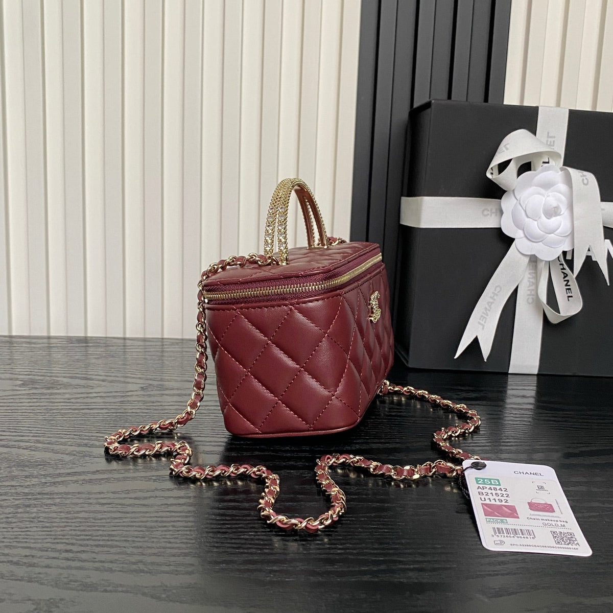 CHANEL 25S VANITY BAG 17 IN DARK RED LAMBSKIN WITH GOLD HARDWARE