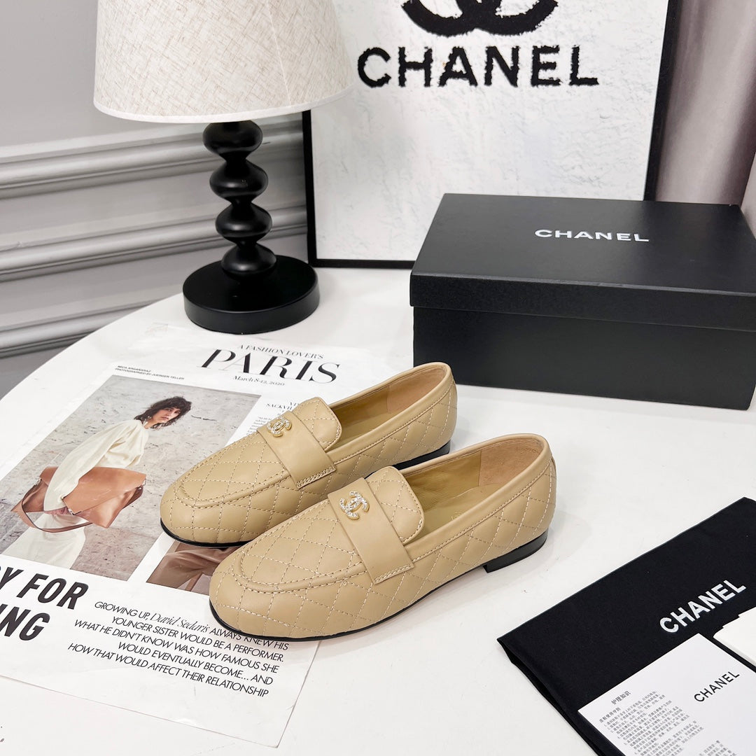 CHANEL 25S LOAFER DANCE SHOES IN BEIGE CALFSKIN GOLD HARDWRE