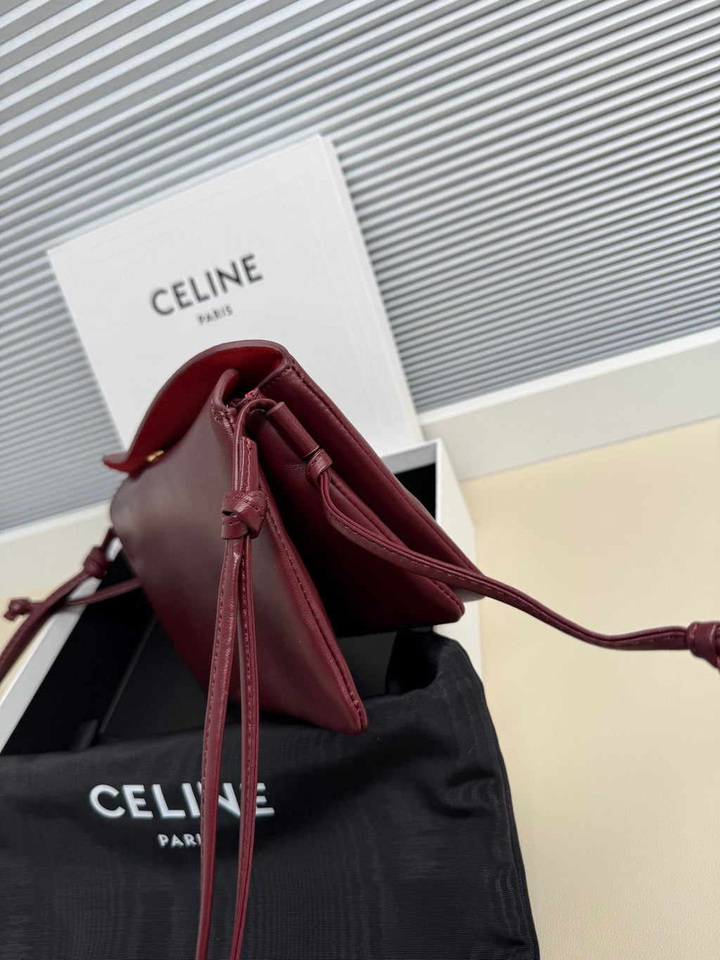 CELINE 25S TRIO FLAP 22MM IN DARK RED SMOOTH LAMBSKIN GOLD HARDWARE