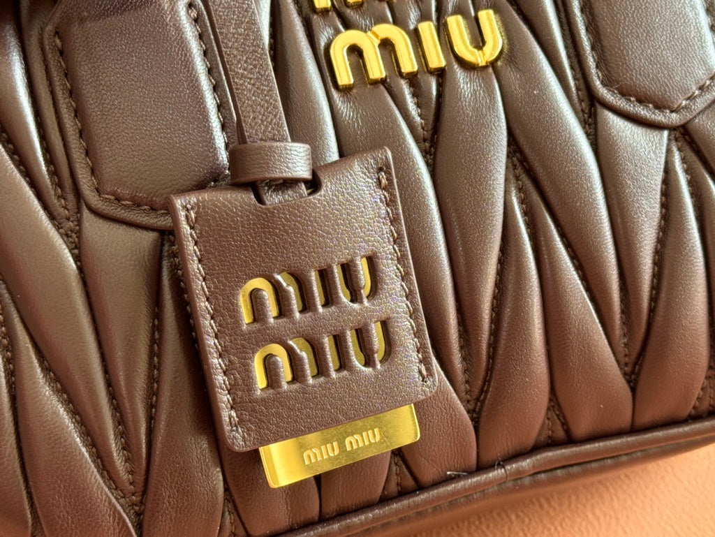 ARCADIE MATELASSÉ BAG 19 IN CHESTNUT BROWN LAMBSKIN GOLD HARDWARE