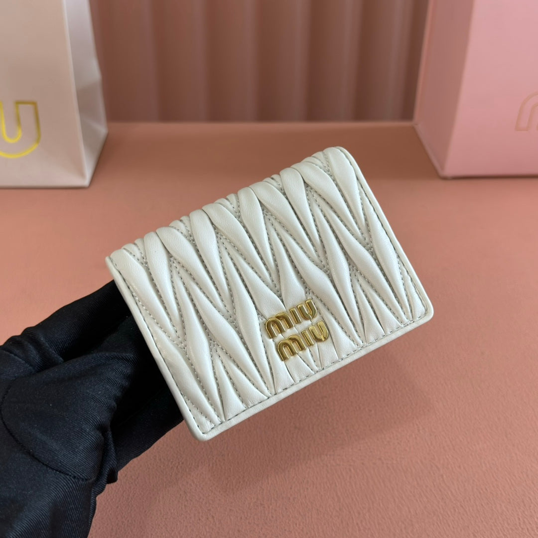 SMALL MATELASSÉ NAPPA LEATHER WALLET WHITE
