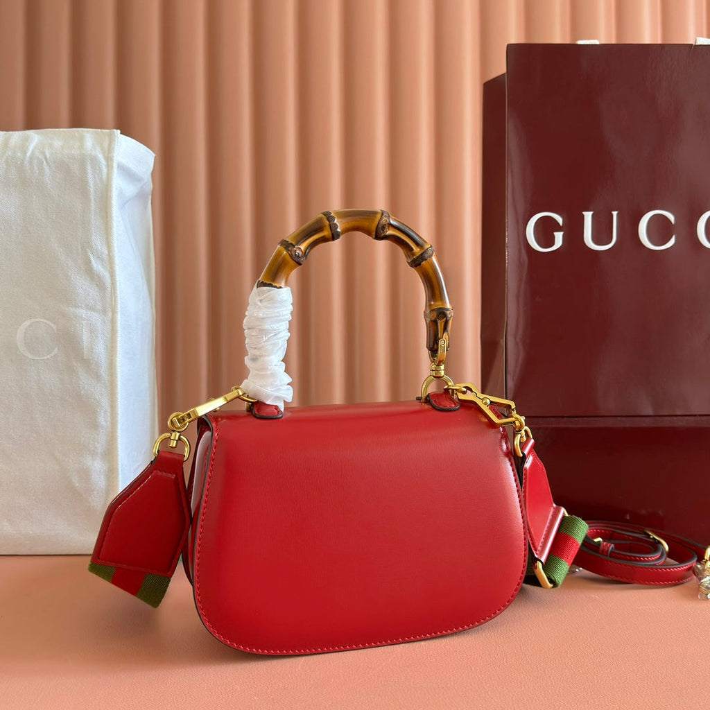 GUCCI BAMBOO MINI BAG 21 RED IN CALFSKIN