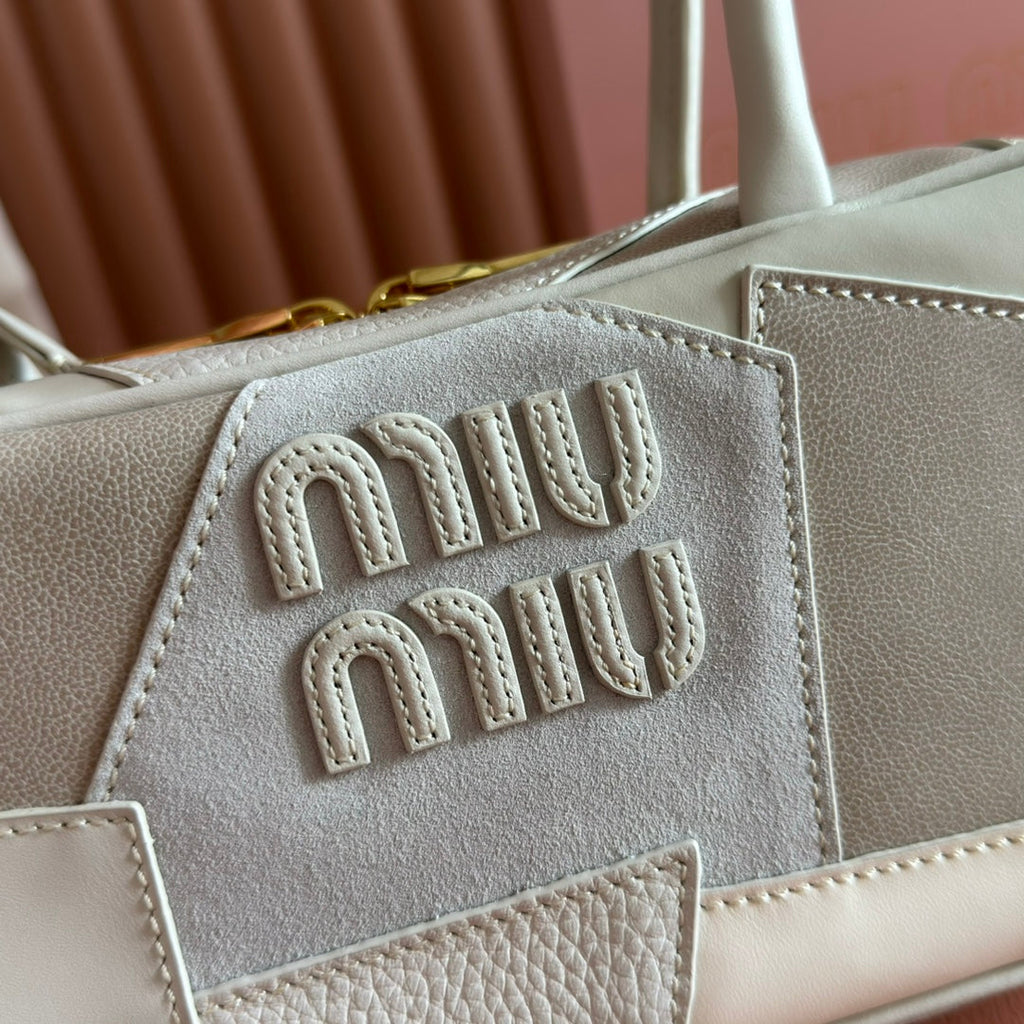 BEAU TOP HANDLE BAG 28 IN CHALK WHITE LEATHER PATCHWORK