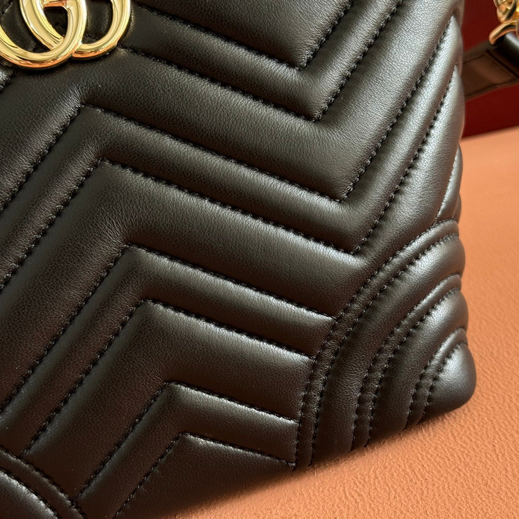 GUCCI 25S SMALL TOTE BAG 29 CM IN BLACK CALFSKIN WITH GOLD HARDWARE