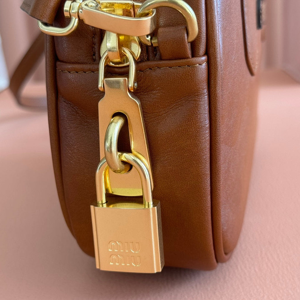 MIUMIU 26S ARCADIE BAG 19 IN TAN BROWN CALFSKIN GOLD HARDWARE