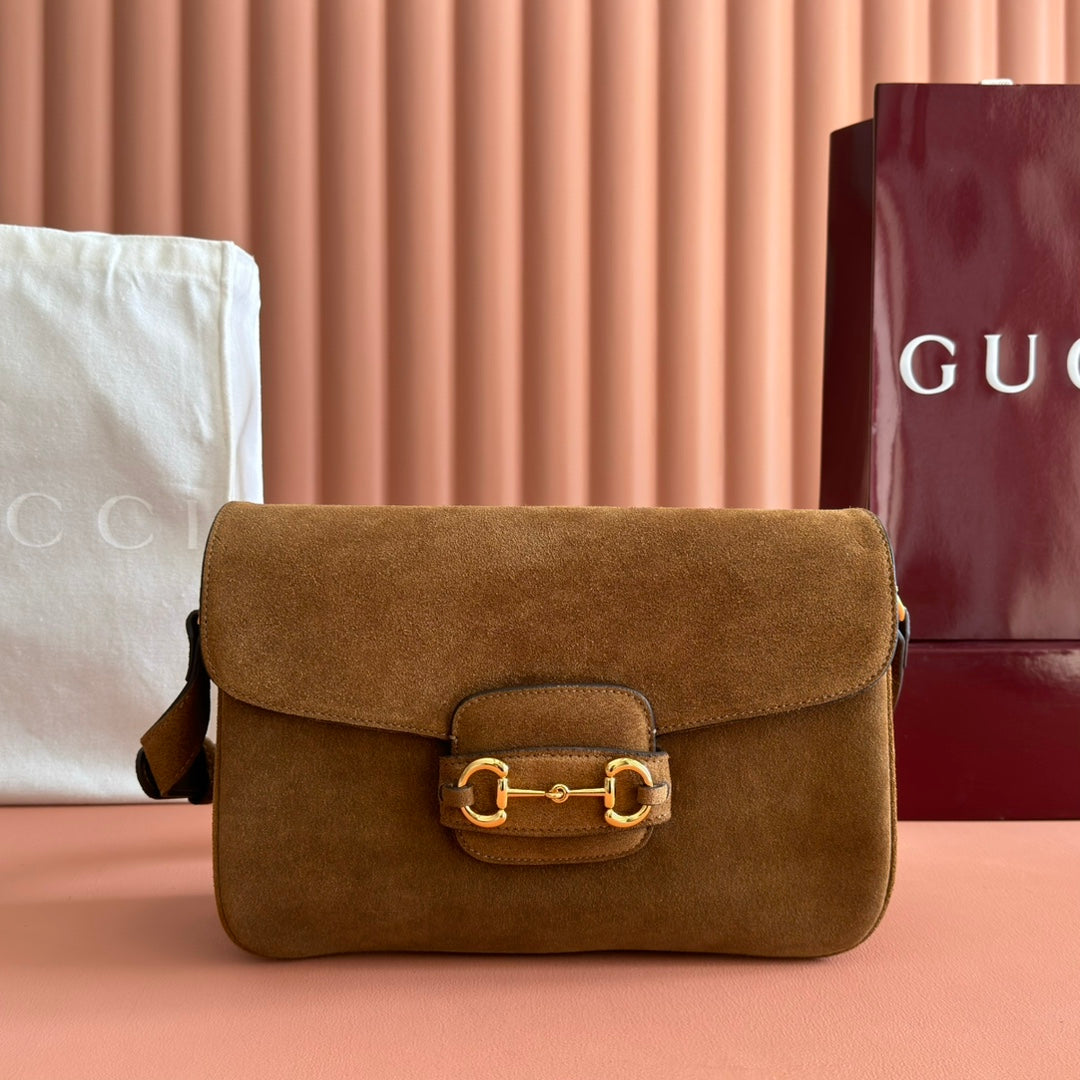GUCCI 25S HORSEBIT 1955 30 CM IN BROWN SUEDE WITH GOLD HARDWARE