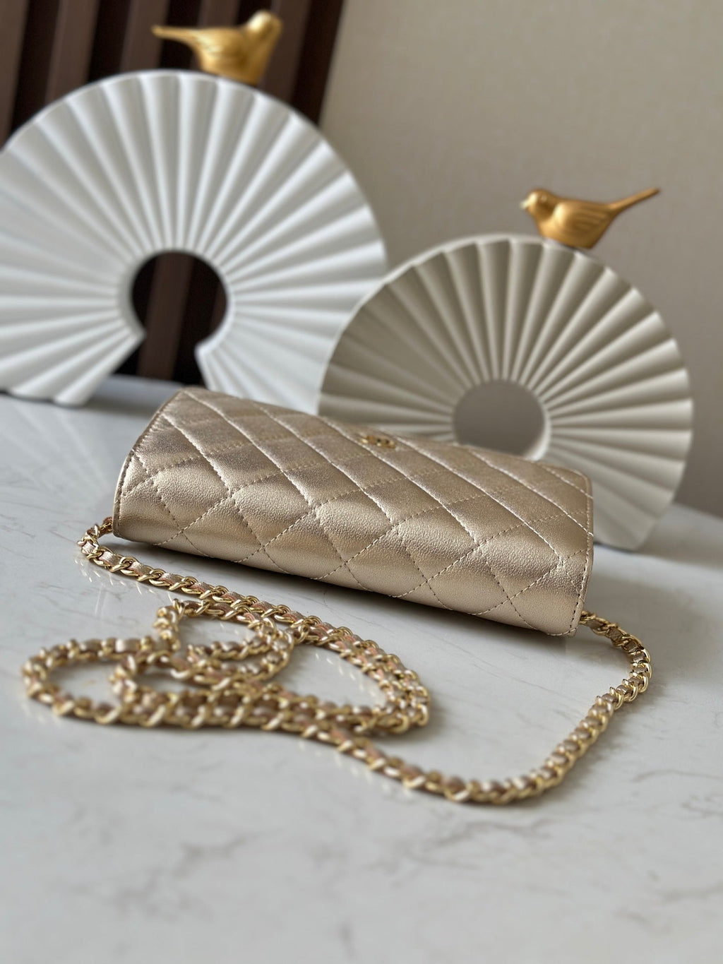 CHANEL 25S WALLET ON CHAIN 19 IN LIGHT GOLD LAMBSKIN