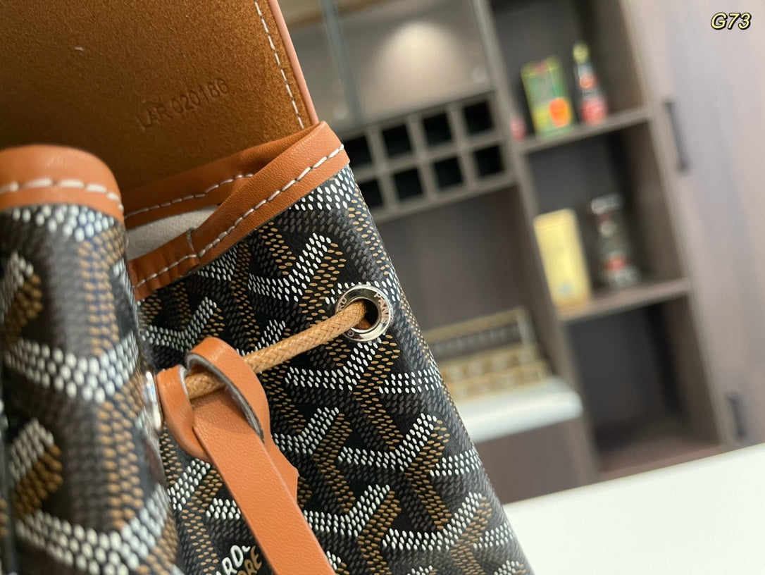 ALPIN BACKPACK 37 IN BROWN LAMBSKIN AND GOYARDINE CANVAS