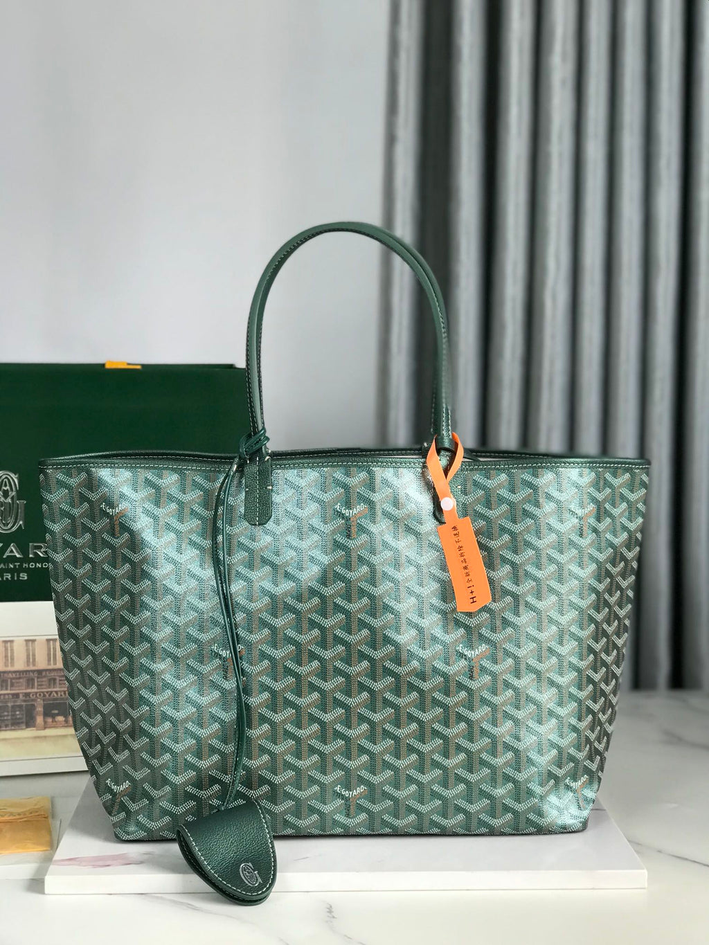 SAINT LOUIS PM 34 IN GREEN GOYARDINE CANVAS AND CALFSKIN