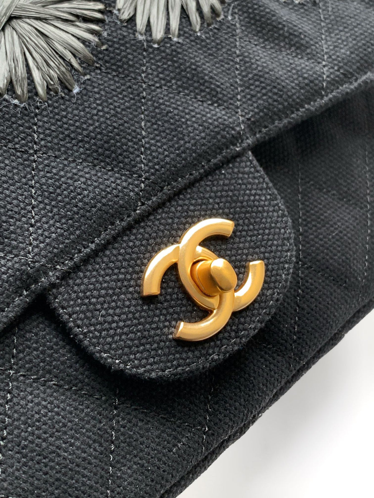CHANEL 25S CLASSIC FLAP 26 CM IN GUNMETAL BLACK CANVAS EMBROIDERED MOTIF WITH GOLD HARDWARE