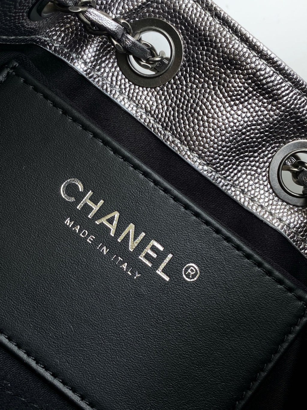 CHANEL 25S HOBO BAG 22 IN LILAC SILVER METALLIC CAVIAR