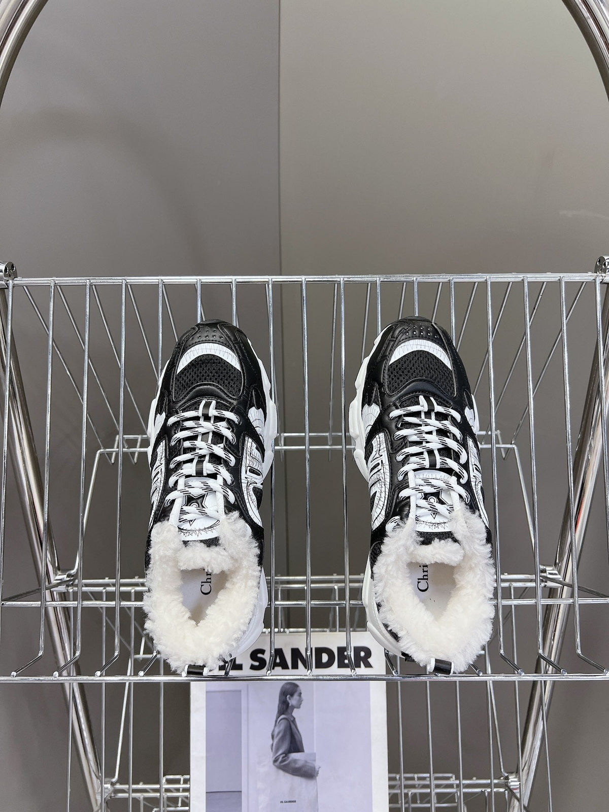 DIOR CHRONO SNEAKER 25S IN BLACK LAMBSKIN AND MESH FABRIC