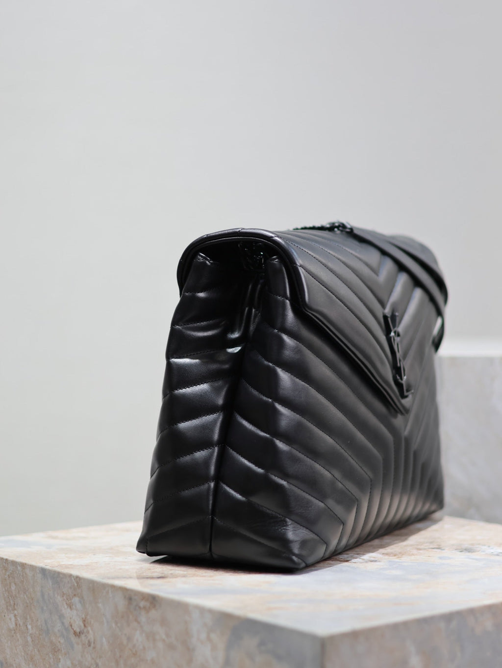 LOULOU LARGE 36 IN BLACK QUILTED CALFSKIN BLACK HARDWARE
