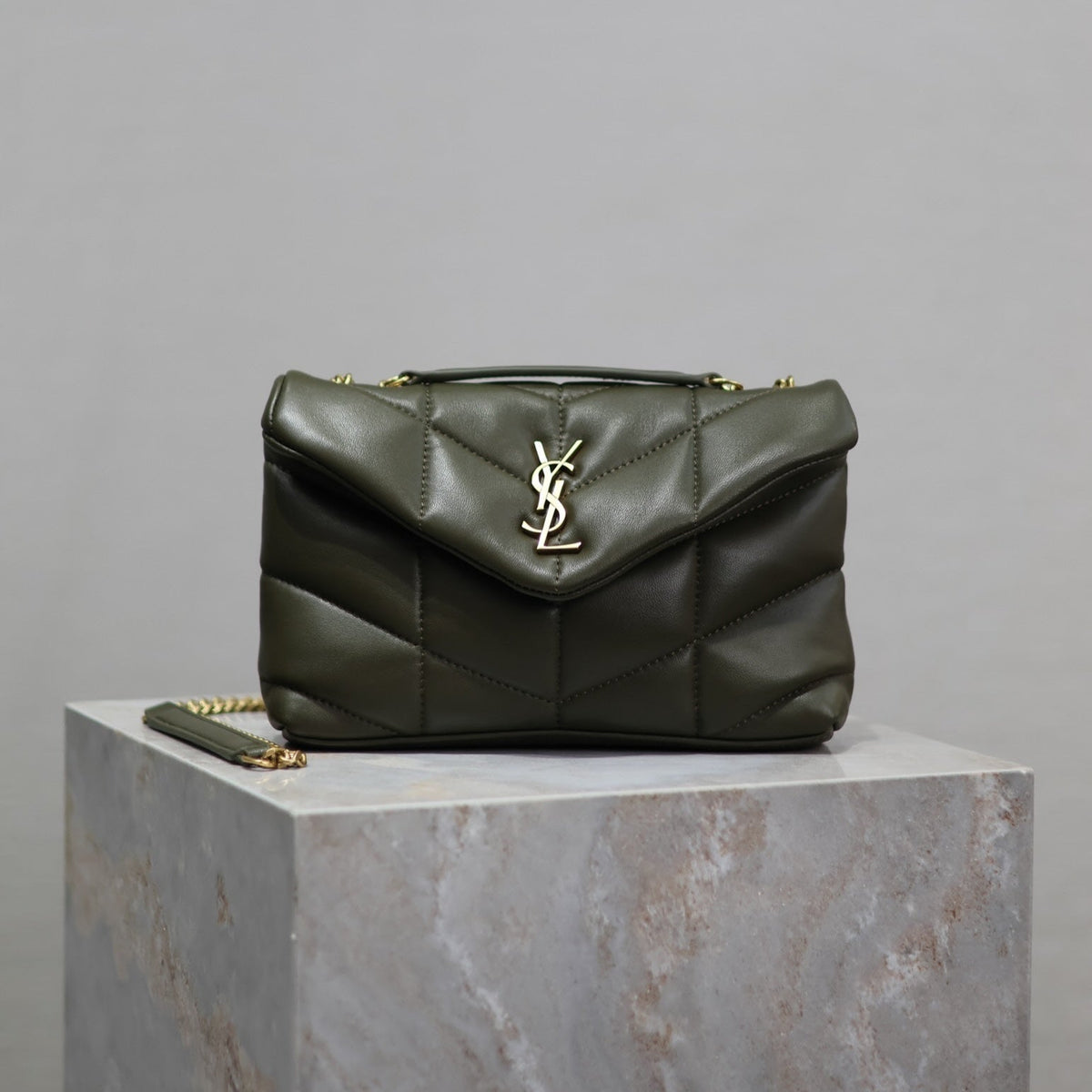 YSL 25S LOULOU PUFFER MINI 23 IN DARK OLIVE CALFSKIN GOLD HARDWRE