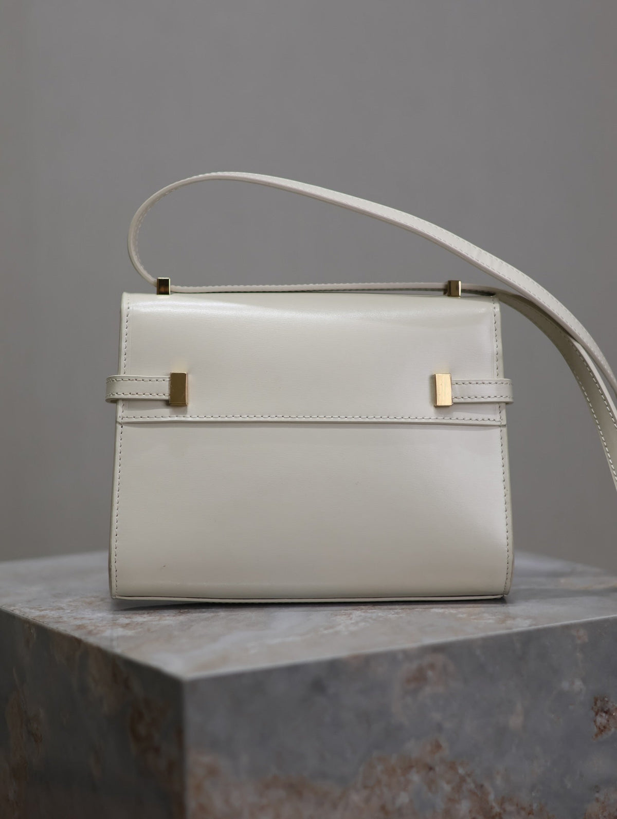 YSL 25S MINI MANHATTAN 19 IN BLANC VINTAGE CALFSKIN GOLD HARDWRE