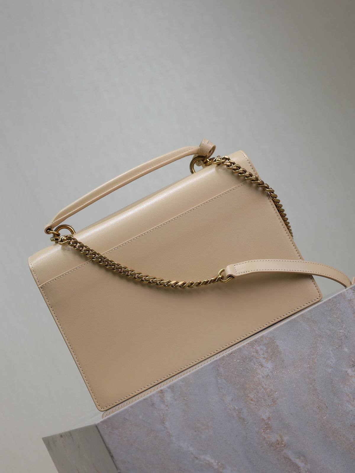 YSL 25S SUNSET MM 25 IN NUDE CALFSKIN GOLD HARDWRE